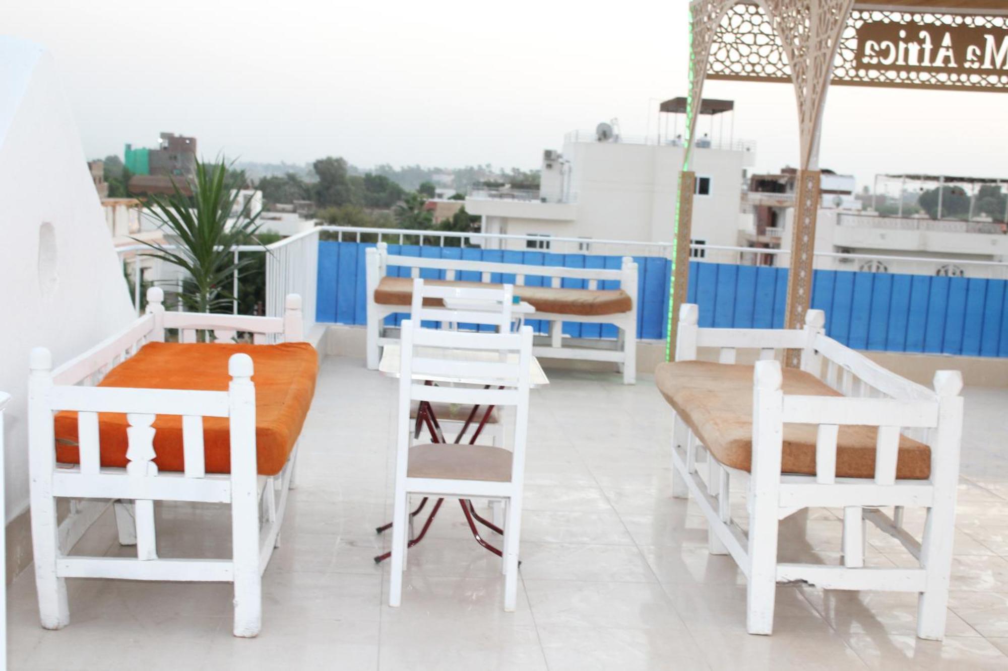 Mama Africa Apts & Studios Louxor Extérieur photo